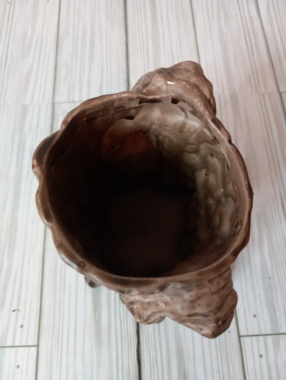 Vintage Spooky Ceramic Brown Tree Trunk Halloween Planter with White Ghosts